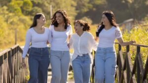 Projeto Sonhos de Meninas,festa de 15 anos em Itajaí,rifa solidária em Itajaí,projeto social em Itajaí,ajuda para festa de 15 anos,venda de rifas para projeto social,quatro jovens de Itajaí,festa de 15 anos para adolescentes,Recanto Vô Vavá Espinheiros,ação social em Itajaí,campanha solidária em Santa Catarina,projeto para adolescentes em vulnerabilidade,realização de sonhos,inclusão social em Itajaí,voluntariado em Itajaí,doação para projeto social,rifa de bicicleta aro 29,sorteio de rifa solidária,Projeto Sonhos de Meninas 2026,festa de 15 anos gratuita