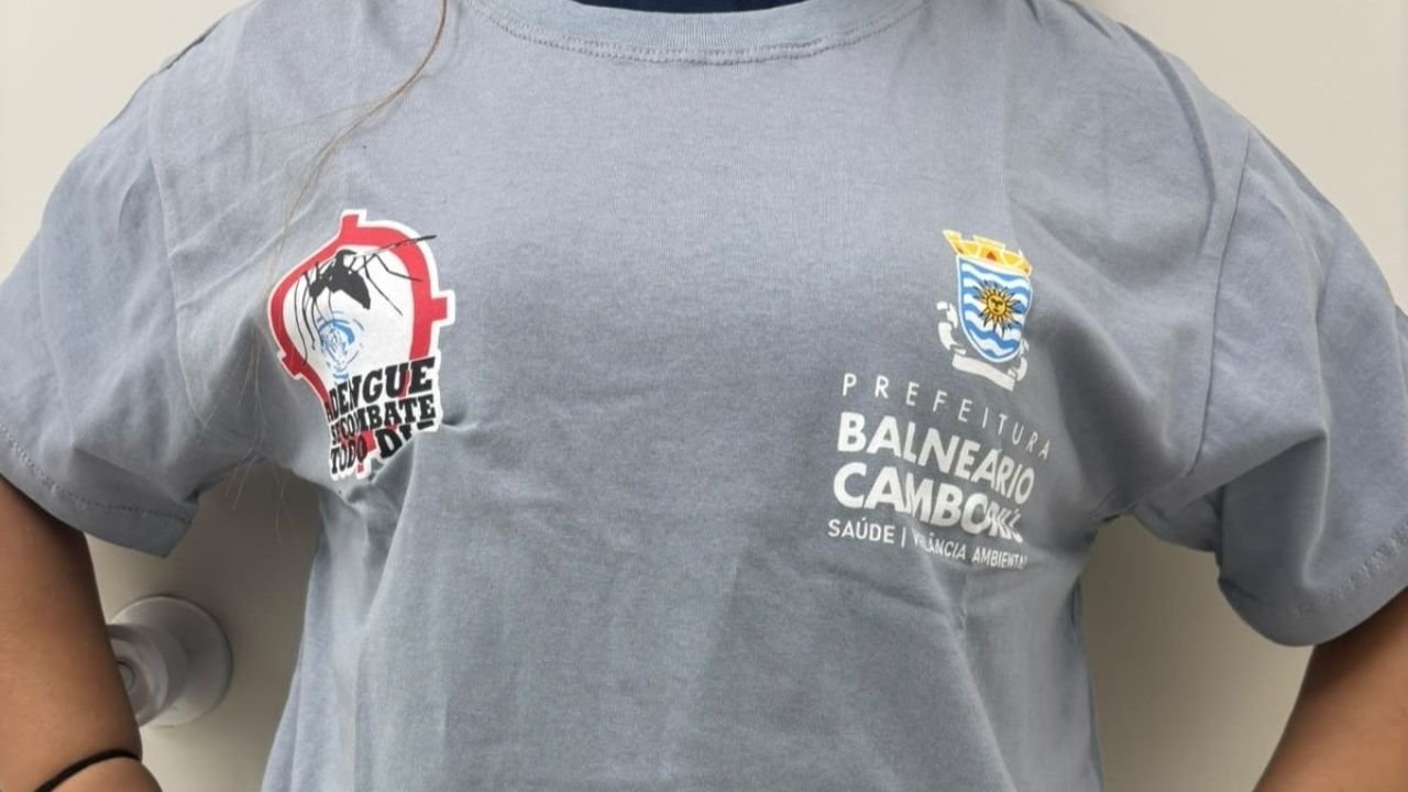 agentes de combate às endemias em Balneário Camboriú,identificação de agentes de endemias,Prefeitura de Balneário Camboriú,agente falso em Balneário Camboriú,homem se passando por agente de endemias,segurança em visitas domiciliares,uniformes dos agentes de endemias,crachá de identificação de servidor,Secretaria de Saúde de Balneário Camboriú,combate às endemias,agentes municipais de saúde,como identificar agente de endemias,visitas de agentes em residências,golpe com falso agente público,segurança da população,orientação da Prefeitura de Balneário Camboriú,identificação de servidores municipais,denúncia de situação suspeita,saúde pública em Balneário Camboriú,agentes de combate a endemias