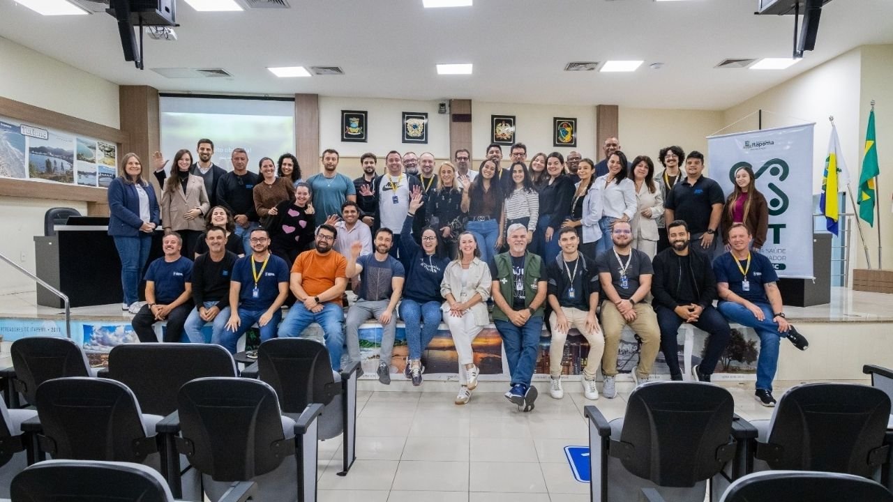 saúde mental no trabalho em Itapema,palestra sobre saúde mental em Itapema,saúde do trabalhador em Itapema,bem-estar no ambiente de trabalho,Câmara de Vereadores de Itapema,servidores da Câmara de Itapema,Programa Saúde do Trabalhador,Programa de Saúde do Trabalhador Itapema,Secretaria Municipal de Saúde de Itapema,palestra sobre saúde emocional,prevenção em saúde do trabalhador,promoção da saúde no trabalho,ambiente de trabalho saudável,saúde mental em Santa Catarina,Escola do Legislativo de Itapema,Vigilância Sanitária de Itapema,palestras para empresas em Itapema,ações educativas sobre saúde,qualidade de vida no trabalho,como solicitar palestra de saúde do trabalhador