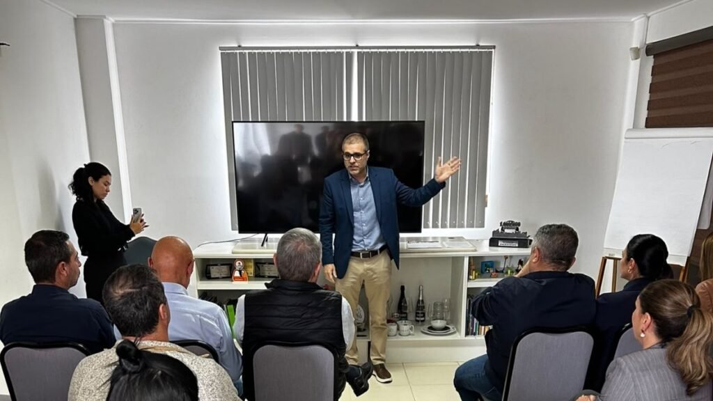 BC Convention pré-candidatos 2026,pré-candidatos em Balneário Camboriú,turismo em Balneário Camboriú,demandas do turismo em Santa Catarina,eleições 2026 Santa Catarina,João Rodrigues em Balneário Camboriú,BC Convention agenda política,turismo e eleições 2026,propostas para o turismo catarinense,setor turístico de Balneário Camboriú,trade turístico de Santa Catarina,turismo de negócios em Balneário Camboriú,captação de eventos em Santa Catarina,políticas públicas para o turismo,desenvolvimento regional em Santa Catarina,Balneário Camboriú Convention & Visitors Bureau,turismo e economia catarinense,Visite Balneário Camboriú e Região,Costa Verde & Mar,Projeto MICE,Balneário Saboroso