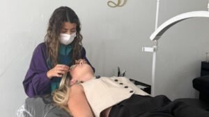 CapacItapema,cursos gratuitos em Itapema,Itapema,qualificação profissional,Secretaria de Assistência Social,cursos de capacitação,cursos profissionalizantes,Marketing Digital para Jovens,extensão de cílios,unhas de gel,manutenção de celulares,CALAS Itapema,CRAS Itapema,oportunidades de formação,capacitação gratuita Santa Catarina,cursos segundo semestre,educação profissional