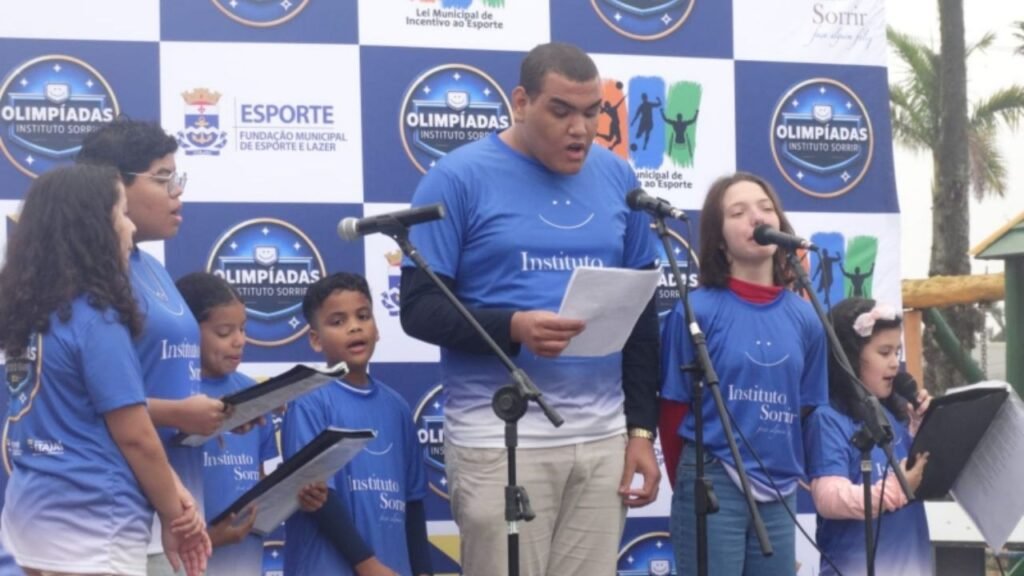 Olimpíadas Instituto Sorrir Itajaí,Instituto Sorrir Itajaí,projeto social Itajaí,Secretaria de Assistência Social Itajaí,atividades para crianças Itajaí,esporte infantil Itajaí,projeto social Murta Itajaí,Fundo Municipal da Infância e Adolescência Itajaí,FIA Itajaí,integração crianças e adolescentes Itajaí,competições esportivas Itajaí,projeto social Santa Catarina,assistência social Itajaí,atividades culturais Itajaí,inclusão social Itajaí