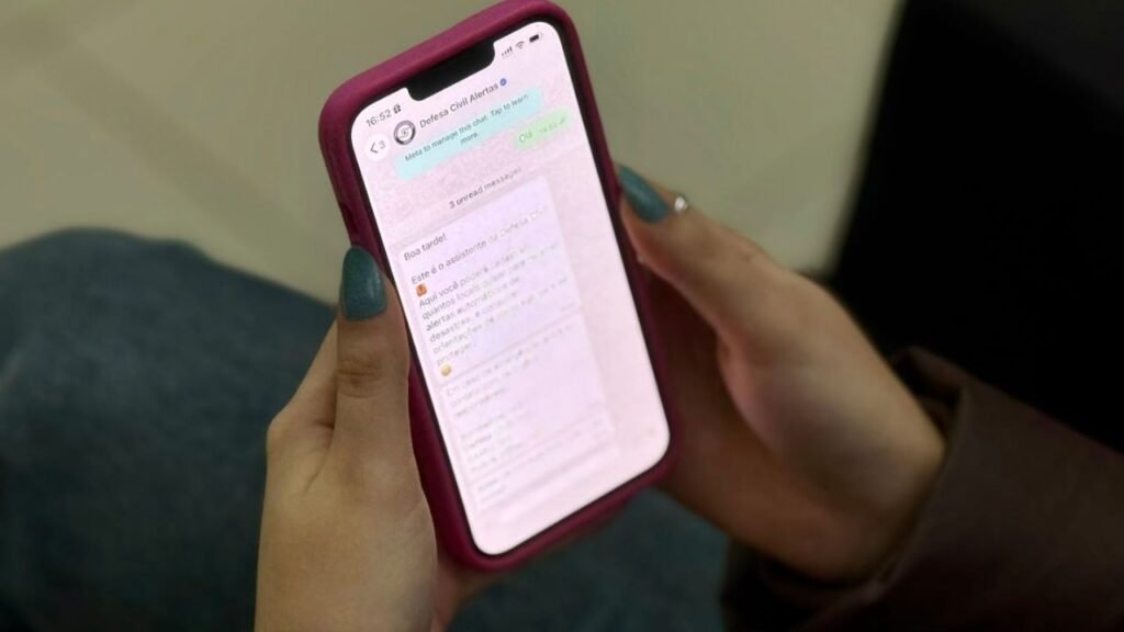 alertas meteorológicos Balneário Camboriú,Defesa Civil Balneário Camboriú,Defesa Civil Santa Catarina,como receber alertas Defesa Civil,sistema Defesa Civil Alerta,Cell Broadcast alertas,cadastro SMS Defesa Civil,alerta laranja Balneário Camboriú,alertas climáticos Santa Catarina,monitoramento meteorológico BC,avisos de chuva Balneário Camboriú,prevenção de desastres Santa Catarina,alerta vermelho Santa Catarina,orientações Defesa Civil,segurança da população Balneário Camboriú