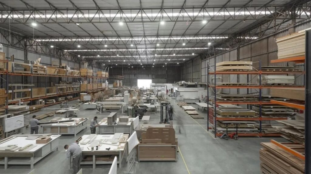 vagas de emprego em Itajaí,Azimut Yachts,emprego Itajaí Santa Catarina,vagas indústria náutica,fábrica de iates Itajaí,como se candidatar Azimut Yachts,vagas para marceneiros Itajaí,montadores navais,emprego estaleiro Santa Catarina,recrutamento Azimut Yachts,vagas PcD Itajaí,expansão Azimut Yachts,empregos litoral norte catarinense,iates de luxo Itajaí,oportunidades de trabalho Itajaí 2026,setor náutico Santa Catarina