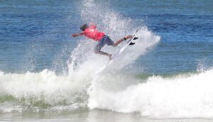 Itajaí Open 2026,Circuito Itajaí Open de Surf 2026,segunda etapa do Itajaí Open,campeonato de surf em Itajaí,surf em Itajaí,surf catarinense,surf brasileiro,Molhes da Atalaia,etapa de surf em Santa Catarina,premiação de R$ 10 mil no surf,ranking Circuito Itajaí Open,atletas de surf em Itajaí,competição de surf profissional,Open Local de surf,Master 40+ surf,Master 50+ surf,ASPI Associação de Surf Praias de Itajaí,FECASURF,sustentabilidade no surf,inscrições Itajaí Open 2026
