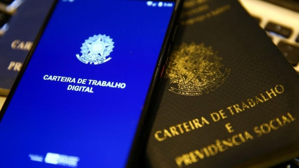 mercado formal de trabalho Brasil,vagas de emprego 2026,dados Novo Caged julho,saldo de empregos Ministério do Trabalho,contratação carteira assinada,crescimento setor de serviços,vagas na construção civil,desempenho mercado de trabalho SP,geração de empregos Mato Grosso,salários mercado formal,vagas para jovens Brasil,emprego na agropecuária nacional,recuperação da indústria brasileira,Cadastro de Atividades Econômicas CAEPF,economia nacional empregabilidade