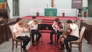 166 anos de Brusque,Final de Semana de Música de Câmara,Quarteto Cruz e Sousa,Fundação Cultural de Brusque,música clássica Santa Catarina,Paróquia Luterana Bom Pastor Brusque,programação aniversário Brusque,Udesc música de câmara,concerto gratuito Brusque,Trio Arcla Brusque,Duo Almeida-Galama,Connor Heraghty pianista,cultura e música Santa Catarina,evento cultural Brusque agosto,música instrumental Brusque