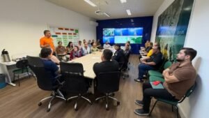 Comissão de Gestão de Riscos,Defesa Civil Itajaí,El Niño 2026,prevenção de desastres naturais,chuvas intensas Santa Catarina,planejamento emergencial Itajaí,resposta a emergências climáticas,monitoramento de riscos,sociedade civil voluntariado,Lions Club Itajaí,Associação Live the Life,grupo Legendários,quedas de árvores chuva,primavera 2026 chuvas,secretarias municipais Itajaí,gestão de desastres naturais,mobilização de voluntários emergência