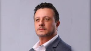Polícia Militar Balneário Piçarras,reforço efetivo policial,segurança pública Balneário Piçarras,Partido Liberal Balneário Piçarras,prefeito Fabiano José Alves,Comando-Geral Polícia Militar SC,patrulhamento ostensivo Balneário Piçarras,violência doméstica Balneário Piçarras,furto Balneário Piçarras,bairro Itacolomi segurança,bairro Bela Vista segurança,frota de viaturas SC,reunião Florianópolis segurança,segurança pública Santa Catarina,aumento efetivo policial SC