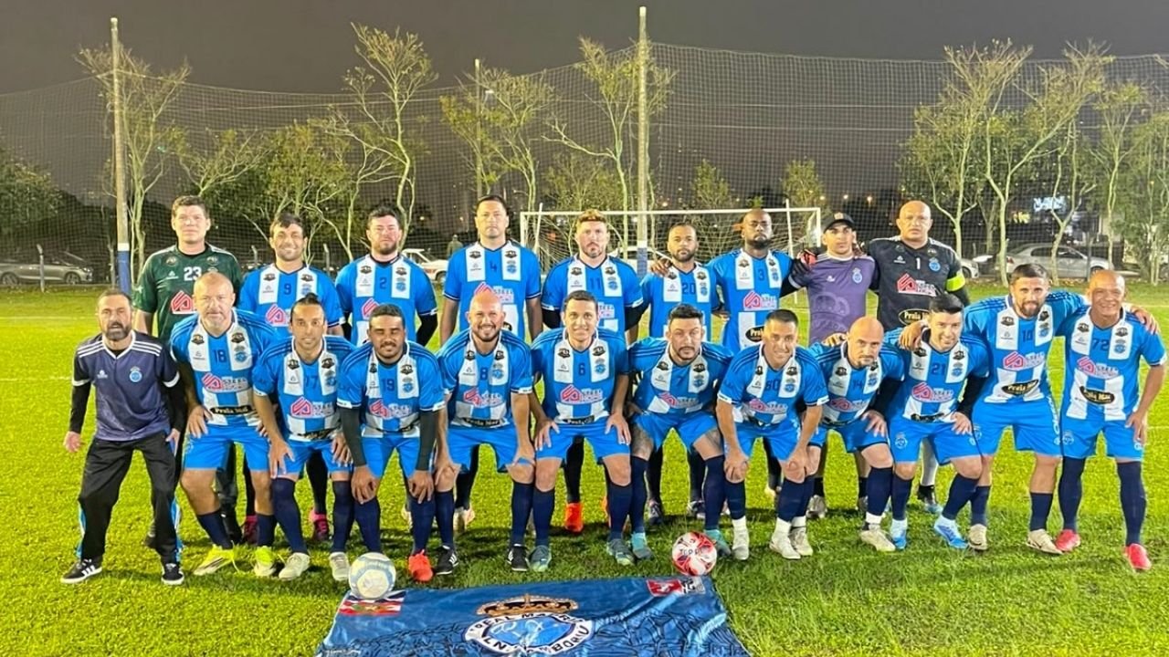 Campeonato de Futebol Veterano Balneário Camboriú,Real Madrid BC,Colorados BC,Ponte Pênsil BC,Fundação Municipal de Esportes,FME Balneário Camboriú,final Veterano Série A,Campo das Nações,Campo Nova Esperança,futebol sênior Santa Catarina,semifinal futebol veterano BC,pênaltis futebol amador,esporte comunitário Balneário Camboriú,artilharia campeonato veterano,equipes futebol amador BC,Artaleto da Silveira FME,tabela campeonato futebol BC