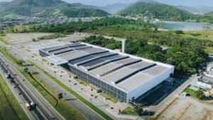 Expocentro Balneário Camboriú Júlio Tedesco,Balneário Camboriú,nova marca turística de Balneário Camboriú,identidade turística Balneário Camboriú,turismo em Balneário Camboriú,turismo de negócios,centro de eventos Balneário Camboriú,Prefeitura de Balneário Camboriú,A cidade que acontece,reposicionamento turístico,eventos em Balneário Camboriú,turismo Santa Catarina,infraestrutura para eventos,mercado turístico brasileiro,promoção turística