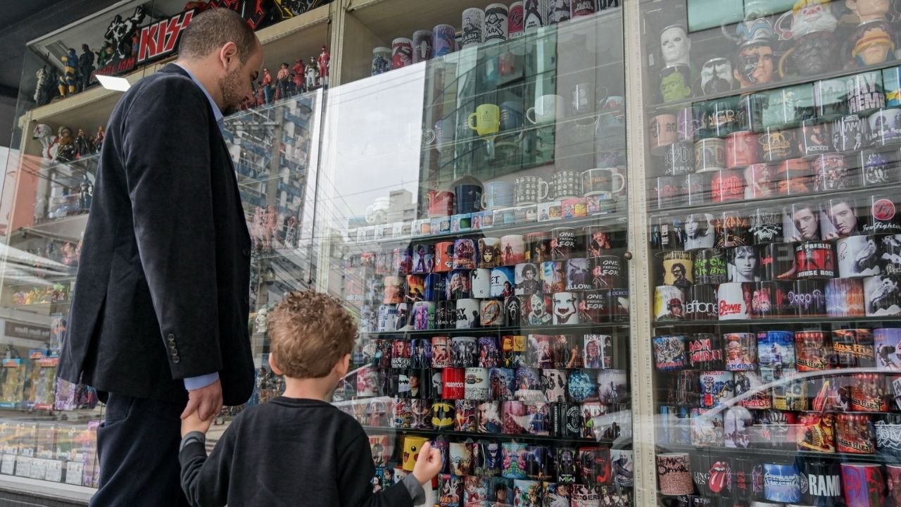 Dia dos Pais Balneário Camboriú,Dia dos Pais Camboriú,comércio Balneário Camboriú,comércio Camboriú,vendas Dia dos Pais 2026,ticket médio Dia dos Pais,Sindilojas Balneário Camboriú e Camboriú,CNC varejo,varejo Santa Catarina,Fecomércio-SC,perfumaria e cosméticos,eletroeletrônicos,utilidades domésticas,crescimento das vendas,economia regional