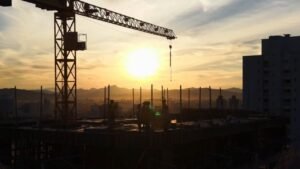 Profissão Construir Itajaí,curso gratuito construção civil,inscrições Profissão Construir,qualificação profissional Itajaí,SENAI Itajaí curso,capacitação construção civil Santa Catarina,curso Iniciação à Construção Civil,empregabilidade construção civil,Sinduscon Foz do Rio Itajaí,oportunidades de emprego Itajaí,curso gratuito Santa Catarina,formação profissional construção civil,aula inaugural agosto 2026,mulheres na construção civil,qualificação para mercado de trabalho,Instituto Profissão Construir,curso gratuito SENAI