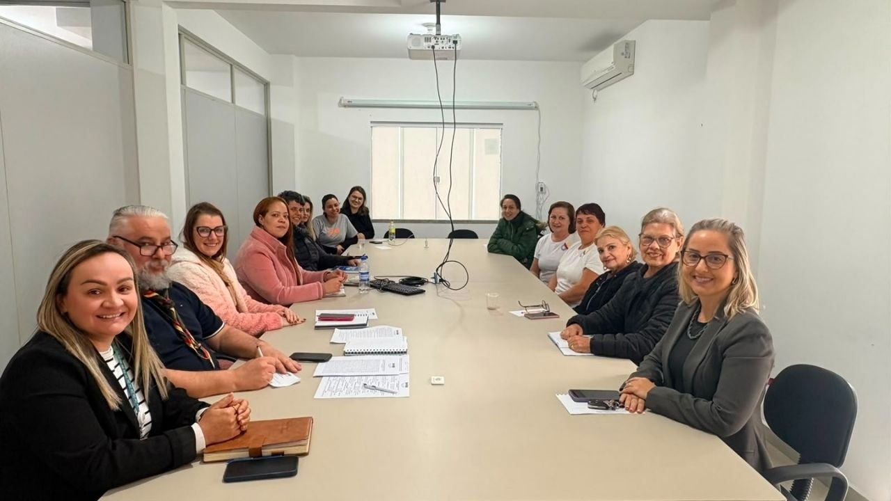 Balneário Piçarras,CMDCA Balneário Piçarras,Conselho Municipal dos Direitos da Criança e do Adolescente,gestão 2026/2027 CMDCA,políticas públicas para infância,direitos da criança e do adolescente,proteção da infância,promoção dos direitos da criança,Secretaria Municipal de Educação Balneário Piçarras,Secretaria Municipal da Saúde Balneário Piçarras,AMA Balneário Piçarras,sociedade civil Balneário Piçarras,conselho municipal,Santa Catarina,infância e adolescência
