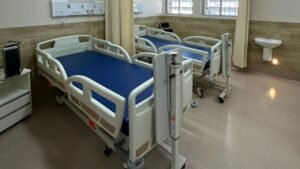Hospital Marieta Konder Bornhausen,reforma Hospital Marieta,nova ala de internação Itajaí,Associação Madre Teresa,SUS Itajaí,saúde pública Santa Catarina,leitos hospitalares Itajaí,humanização hospitalar,Casa de Acolhimento Itajaí,mobilização empresarial saúde,reestruturação hospitalar SC,Hospital Marieta Itajaí SC,entrega de obra hospitalar,saúde Balneário Camboriú,Rotary Club Itajaí Porta do Vale,Macarronada Solidária Itajaí,atendimento humanizado SUS