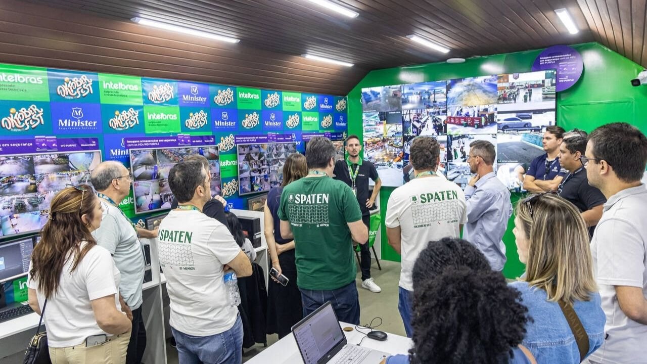 Oktoberfest Summit 2026,Oktoberfest Summit Blumenau,Oktoberfest Summit 2026 Blumenau,evento em Blumenau,eventos em Santa Catarina,turismo em Blumenau,gestão de eventos,grandes eventos brasileiros,bastidores de grandes festas,Carnaval do Rio de Janeiro,São João de Campina Grande,Festival Folclórico de Parintins,Festa do Peão de Barretos,Oktoberfest Blumenau,economia criativa,turismo de eventos,desenvolvimento de destinos,gestão de festivais,networking profissional,Parque Vila Germânica,Oktoberfest 2026