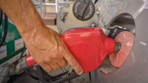 Navegantes,Navegantes SC,preços dos combustíveis,combustíveis em Navegantes,Procon de Navegantes,pesquisa de preços,gasolina comum,gasolina aditivada,preço da gasolina,preço do etanol,preço do diesel S-10,preço do diesel S-500,preço do GNV,gás natural veicular,redução dos combustíveis,queda nos preços,pesquisa de combustíveis em Santa Catarina,preços dos combustíveis em Santa Catarina