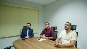 Comissão de Obras Balneário Camboriú,Comissão de Obras COSPAP,Câmara de Balneário Camboriú,projetos aprovados em Balneário Camboriú,pareceres favoráveis,projetos da Câmara de Balneário Camboriú,Câmara de Vereadores de Balneário Camboriú,Legislativo de Balneário Camboriú,política em Balneário Camboriú,obras públicas Balneário Camboriú,Serviços Públicos Balneário Camboriú,Atividades Privadas Balneário Camboriú,COSPAP Balneário Camboriú,projetos legislativos,vereadores de Balneário Camboriú