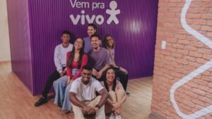 Vivo Jovem Aprendiz 2026,vagas Jovem Aprendiz Vivo,programa Jovem Aprendiz Vivo,vagas de emprego na Vivo,mais de 350 vagas Jovem Aprendiz,Jovem Aprendiz 2026,vagas para jovens,primeiro emprego,oportunidades de trabalho para jovens,vagas Jovem Aprendiz Santa Catarina,Jovem Aprendiz em Santa Catarina,vagas Vivo Santa Catarina,emprego para jovens,programa de aprendizagem profissional,vagas para pessoas com deficiência,vagas para talentos negros,diversidade no mercado de trabalho,inclusão no mercado de trabalho,benefícios Jovem Aprendiz Vivo,salário Jovem Aprendiz Vivo,inscrição Jovem Aprendiz Vivo,processo seletivo Vivo,vagas de emprego 2026,mercado de trabalho,programa de desenvolvimento profissional