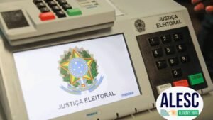 Eleições 2026,eleições em Santa Catarina 2026,como votar nas eleições 2026,orientações para eleitores,votação em Santa Catarina,voto em trânsito 2026,prazo voto em trânsito,como solicitar voto em trânsito,urna eletrônica 2026,ordem de votação 2026,colinha eleitoral,eleições Santa Catarina,eleitor Santa Catarina,Justiça Eleitoral,Tribunal Superior Eleitoral,TSE Eleições 2026,Alesc eleições 2026,deputado federal Santa Catarina,deputado estadual Santa Catarina,senador Santa Catarina,governador Santa Catarina,presidente da República,simulador da urna eletrônica