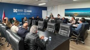 El Niño em Balneário Camboriú,ações preventivas contra o El Niño,prevenção El Niño BC,Balneário Camboriú El Niño,Defesa Civil Balneário Camboriú,plano de contingência El Niño,Prefeitura de Balneário Camboriú,ações contra chuvas em BC,prevenção de alagamentos em Balneário Camboriú,limpeza de bocas de lobo,drenagem em Balneário Camboriú,desassoreamento de rios em BC,monitoramento climático em Balneário Camboriú,setor econômico de Balneário Camboriú,CDL Balneário Camboriú,Sindisol,Sindilojas,BC Digital Defesa Civil,Defesa Civil nas Escolas,audiência pública El Niño,plano de prevenção El Niño,chuvas em Balneário Camboriú,Comitê Municipal El Niño,Plano de Contingência Plancon,prevenção de riscos climáticos