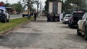 operação de fiscalização em Itajaí,fiscalização rodoviária em Itajaí,Rodovia Jorge Lacerda,cargas perigosas,autos de infração em Itajaí