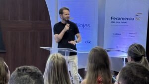 NR-1,riscos psicossociais,Sindilojas Balneário Camboriú e Camboriú,Cultura e Segurança 360º,saúde mental no trabalho,segurança psicológica,Programa de Gerenciamento de Riscos,PGR,gestão psicossocial,NR-17.