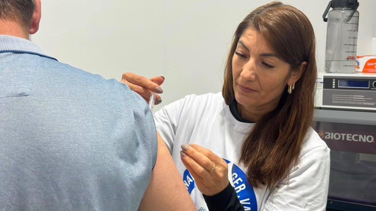Dia D de Multivacinação em Itapema,vacinação em Itapema,563 doses aplicadas em Itapema,Campanha Nacional de Multivacinação,multivacinação Itapema 2026,vacinas em Itapema,cobertura vacinal em Itapema,saúde pública em Itapema,UBSs de Itapema,vacinação em Santa Catarina,Dia D de vacinação,campanha de vacinação 2026,caderneta de vacinação,atualização da vacinação,doses de vacinas em Itapema,Secretaria de Saúde de Itapema,vacinação até 1º de setembro,campanha de multivacinação em Santa Catarina