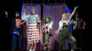 Encontros de Lua Cheia em Canelinha,teatro de rua em Canelinha,espetáculos gratuitos em Canelinha,programação cultural em Canelinha,La Luna Cia. de Teatro,Encontros de Lua Cheia 2026,teatro gratuito em Canelinha,Resquício espetáculo,Um Pé de Quê?,Grupo Cirandela,eventos culturais em Canelinha,teatro em Santa Catarina,cultura em Canelinha,programação cultural gratuita,Espaço de Artes Galeão,Parque Municipal de Canelinha,Fundação Catarinense de Cultura,Prêmio Elisabete Anderle de Cultura,dez anos da La Luna,espetáculos de teatro neste fim de semana