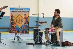 Cambaquí Memória Pexêra,projeto Cambaquí em Itajaí,Memória Pexêra Itajaí,cultura de Itajaí,cultura local de Itajaí,música em Itajaí,teatro nas escolas de Itajaí,projeto cultural em Itajaí,educação cultural em Itajaí,escolas públicas de Itajaí,cultura catarinense,identidade cultural de Itajaí,Grupo Cambaquí,Elton Mendes,música regional de Itajaí,cultura popular em Itajaí,Lei de Incentivo à Cultura,Fundação Cultural de Itajaí,Prefeitura de Itajaí,projeto educativo em Itajaí,memória cultural de Itajaí,tradições de Itajaí,história de Itajaí,apresentações gratuitas em Itajaí,atividades culturais para estudantes