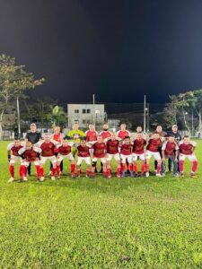 Campeonato de Futebol Veterano Balneário Camboriú,Real Madrid BC,Colorados BC,Ponte Pênsil BC,Fundação Municipal de Esportes,FME Balneário Camboriú,final Veterano Série A,Campo das Nações,Campo Nova Esperança,futebol sênior Santa Catarina,semifinal futebol veterano BC,pênaltis futebol amador,esporte comunitário Balneário Camboriú,artilharia campeonato veterano,equipes futebol amador BC,Artaleto da Silveira FME,tabela campeonato futebol BC