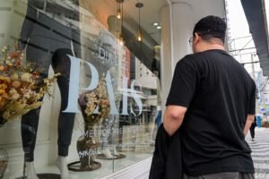 Dia dos Pais Balneário Camboriú,Dia dos Pais Camboriú,comércio Balneário Camboriú,comércio Camboriú,vendas Dia dos Pais 2026,ticket médio Dia dos Pais,Sindilojas Balneário Camboriú e Camboriú,CNC varejo,varejo Santa Catarina,Fecomércio-SC,perfumaria e cosméticos,eletroeletrônicos,utilidades domésticas,crescimento das vendas,economia regional