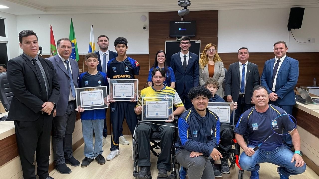 Câmara de Navegantes,Festa do Pescador Navegantino,Festa do Rio e do Mar,Calendário Oficial de Navegantes,Festa do Pescador em Navegantes,Câmara Municipal de Navegantes,sessão da Câmara de Navegantes,remanejamento de R$ 15,9 milhões,orçamento da Educação em Navegantes,Educação Especial em Navegantes,Educação Infantil em Navegantes,Educação de Jovens e Adultos,EJA em Navegantes,investimentos em educação,política em Navegantes,projetos de lei em Navegantes,BR-470 em Navegantes,iluminação pública em Navegantes,infraestrutura de Navegantes,badminton em Navegantes,parabadminton em Navegantes