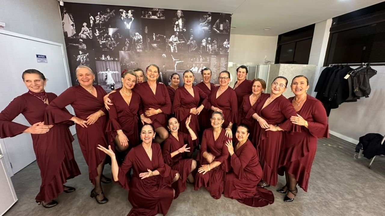 Grupo Dançar é Vida Itapema,dança em Itapema,Festival Santa Catarina Dança,Grupo Dançar é Vida,troféu Grupo Destaque,dança melhor idade,melhor idade Itapema,grupo de dança de Itapema,festival de dança em Florianópolis,mulheres da melhor idade,atividades para melhor idade,dança e qualidade de vida,dança para idosos,CALAS Itapema,assistência social Itapema,políticas da pessoa idosa,atividades para idosos em Itapema,cultura em Itapema,grupos de dança Santa Catarina