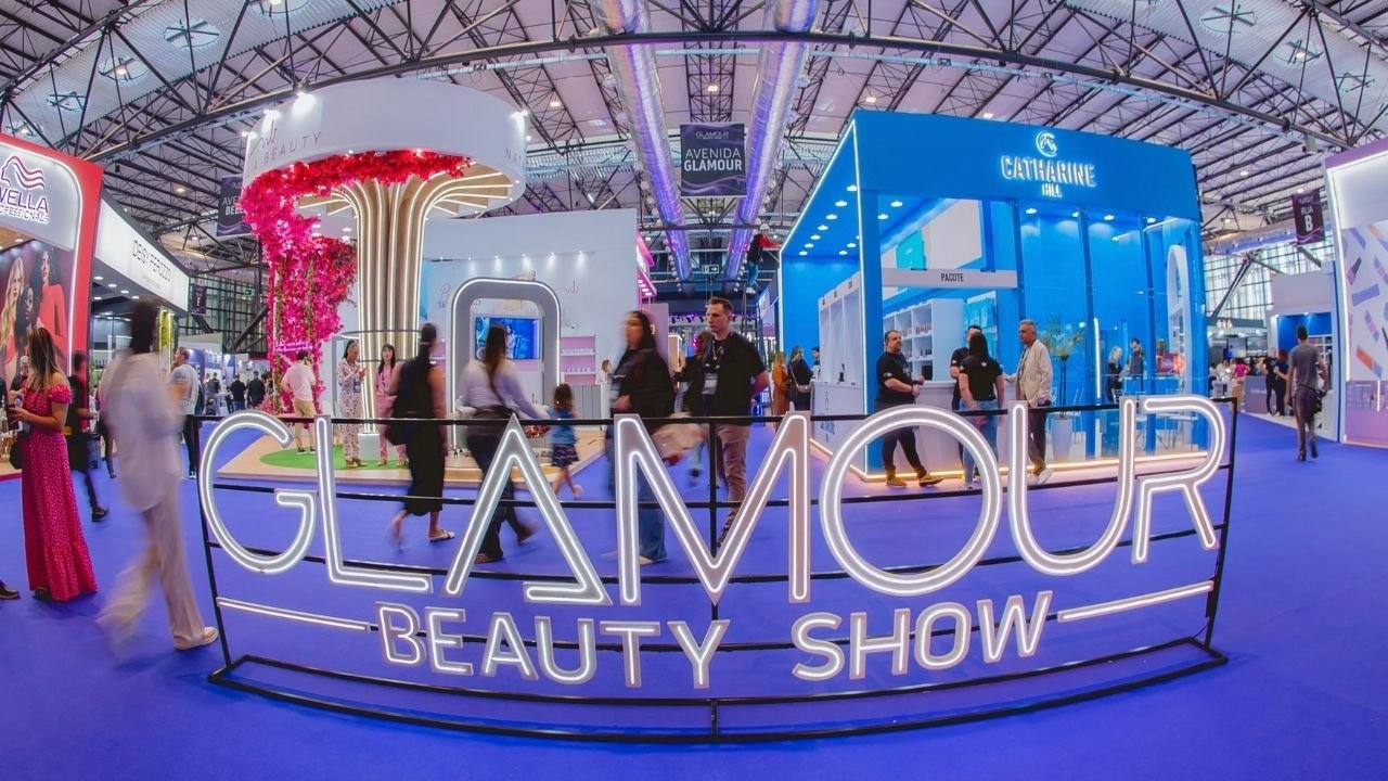 Glamour Beauty Show 2026,Glamour Beauty Show Balneário Camboriú,evento de beleza em Balneário Camboriú,mercado da beleza em Santa Catarina,feira de beleza,feira de negócios da beleza,Expocentro Balneário Camboriú,evento de beleza em Santa Catarina,marcas de beleza,profissionais da beleza,lançamentos de beleza,tendências de beleza 2026,empreendedorismo na beleza,tecnologia na beleza,estética facial e corporal,maquiagem,hair,unhas,lashes