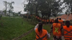 educação ambiental em Camboriú,alunos de Camboriú,Escola CAIC Jovem Ailor Lotério,visita educativa em Joinville,gestão de resíduos,gestão de resíduos em Camboriú,Parque de Educação Ambiental Bororós,reciclagem,preservação ambiental,destinação de resíduos,separação de resíduos,tratamento de resíduos,compostagem,sustentabilidade,educação ambiental nas escolas,Selo Social,FUCAM,meio ambiente em Camboriú,estudantes do ensino fundamental