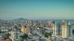 isenção de IPTU em Navegantes,isenção da taxa de lixo em Navegantes,IPTU Navegantes 2027,IPTU Navegantes 2028,Prefeitura de Navegantes,isenção IPTU idosos,isenção IPTU baixa renda,isenção de impostos municipais,taxa de lixo Navegantes,prazo para isenção IPTU,como solicitar isenção IPTU,documentos para isenção IPTU,isenção para idosos em Navegantes,isenção para famílias de baixa renda,IPTU em Santa Catarina,benefícios fiscais em Navegantes,Secretaria de Desenvolvimento Econômico e Receita,Praça do Cidadão Navegantes,isenção de IPTU 2027 e 2028,desconto IPTU por renda
