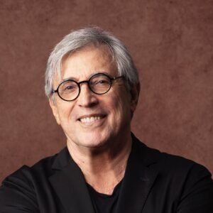 Ivan Lins 80 anos,show Ivan Lins em São José,Ivan Lins na Arena Opus,show na Arena Opus,Ivan Lins Santa Catarina,show em São José SC,Ivan Lins 80 anos Arena Opus,programação cultural São José,eventos em São José,shows em Santa Catarina,música brasileira,Ivan Lins 56 anos de carreira,repertório Ivan Lins,ingressos Ivan Lins,Arena Opus São José,show Grande Florianópolis,eventos Grande Florianópolis,Ivan Lins novembro 2026,“Madalena” Ivan Lins