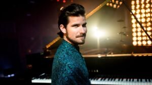 Marco Mezquida,pianista espanhol Marco Mezquida,Marco Mezquida no Brasil,apresentações Marco Mezquida,turnê Marco Mezquida Brasil,música instrumental europeia,música ibérica,jazz internacional,Curitiba Jazz Sessions,Marco Mezquida Curitiba,Marco Mezquida Joinville,Marco Mezquida Porto Alegre,Marco Mezquida Pelotas,música instrumental em Curitiba,música instrumental em Joinville,cultura em Curitiba,cultura em Joinville,eventos musicais no Sul do Brasil,jazz em Curitiba