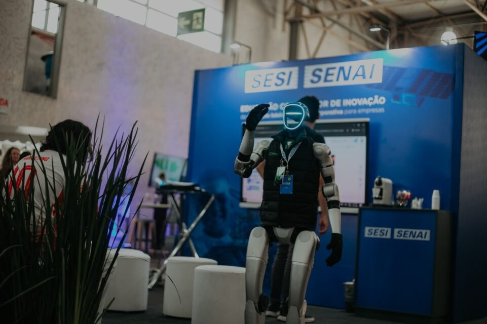 Do dado ao negócio: FIESC mostra na Expoinovação como inteligência econômica e talentos qualificados impulsionam a indústria