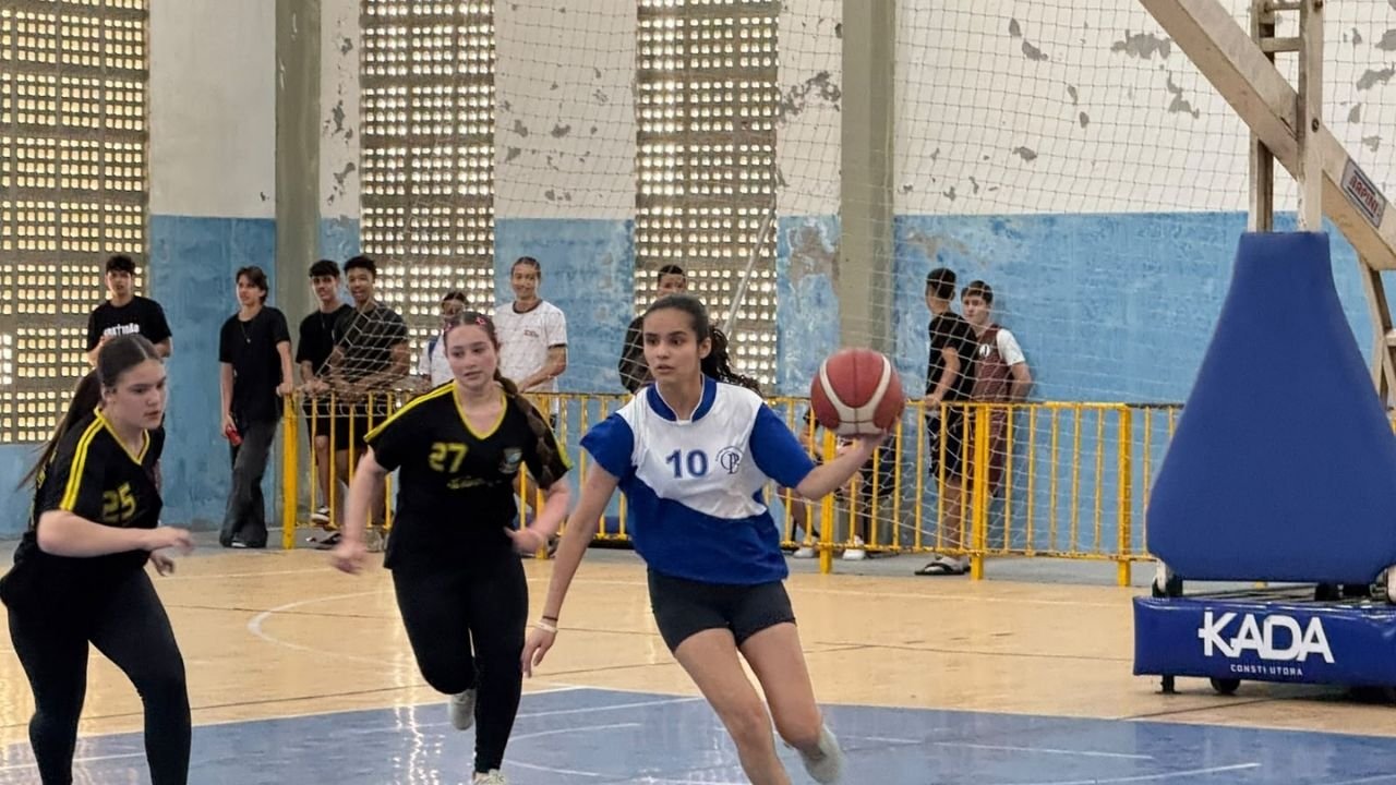 Jogos Escolares de Itapema 2026,JEI 2026,ParaJEI Itapema,Jogos Escolares de Itapema,abertura dos JEI 2026,esporte escolar em Itapema,competições escolares em Itapema,Prefeitura de Itapema,modalidades esportivas escolares,estudantes atletas de Itapema,jogos escolares em Santa Catarina,Ginásio Victor José de Carvalho,esporte e educação,integração entre escolas,atletismo escolar,futsal escolar,voleibol escolar,judô escolar,competição esportiva estudantil