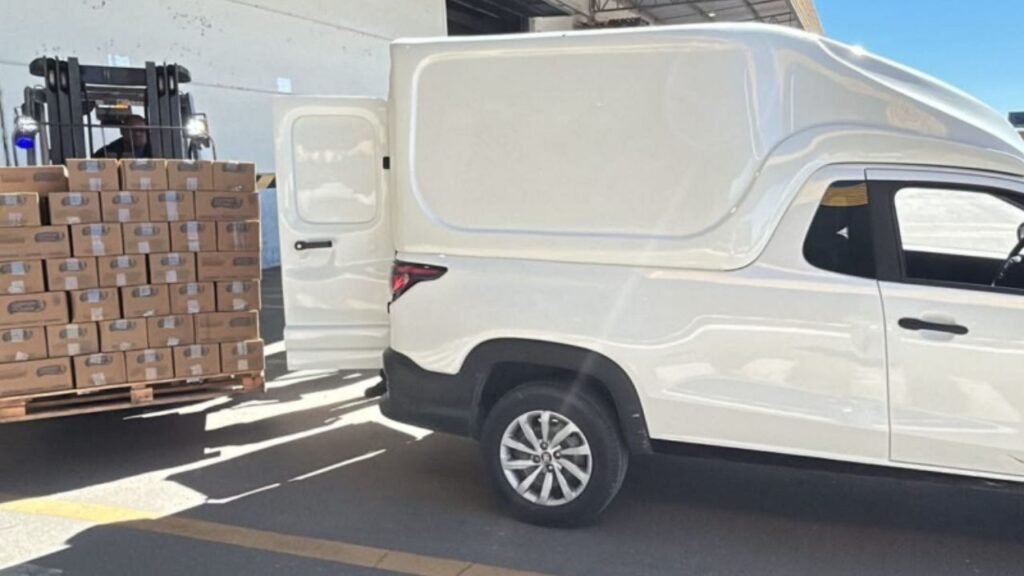 Banco de Alimentos de Itajaí,Itajaí,Nauterra,parceria Banco de Alimentos,doação de alimentos,segurança alimentar,segurança alimentar e nutricional,assistência social em Itajaí,doações de alimentos em Itajaí,combate à insegurança alimentar,combate à fome,vulnerabilidade social em Itajaí,sardinha enlatada,empresas privadas,participação empresarial,Direito Humano à Alimentação Adequada,Segurança Alimentar em Santa Catarina,Banco de Alimentos em Santa Catarina,doação de sardinha