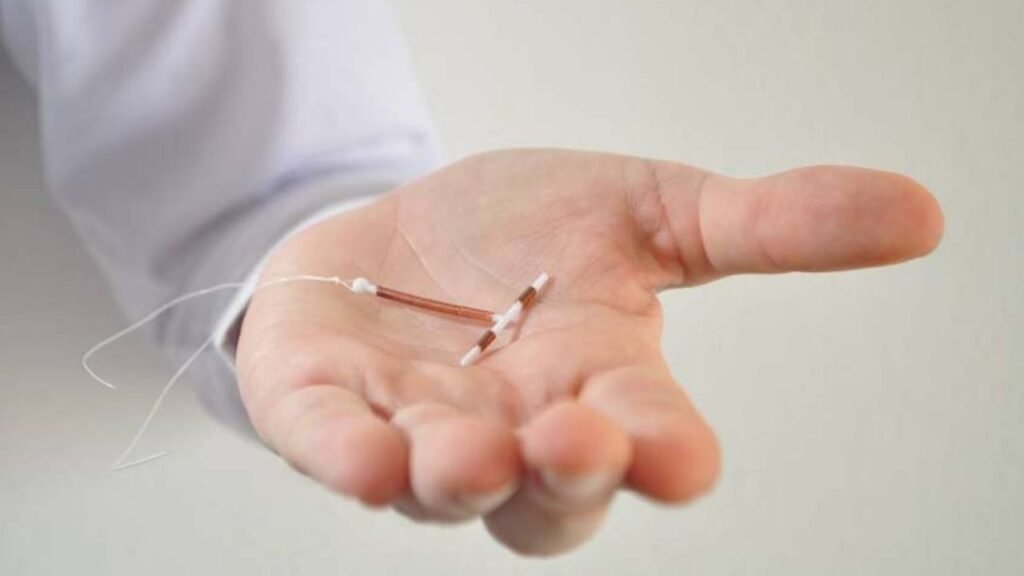 DIU de cobre,orientação médica sobre DIU,pesquisa sobre DIU de cobre,interesse pelo DIU de cobre,métodos contraceptivos femininos,contracepção feminina,saúde da mulher,planejamento familiar,indicação médica de contraceptivos,funcionamento do DIU,DIU de cobre e prata,benefícios do DIU de cobre,duração do DIU de cobre,escolha do método contraceptivo,ginecologista e contracepção,informação sobre métodos contraceptivos,pesquisa Instituto QualiBest,DKT South America,decisão compartilhada em contracepção