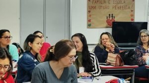 Dia dos Professores em Penha,Prefeitura de Penha,homenagem aos professores,15 de outubro Dia dos Professores,valorização dos educadores,professores da Rede Municipal de Ensino,educação em Penha SC,profissionais da educação,importância dos professores,reconhecimento aos educadores,ensino municipal de Penha,educação em Santa Catarina,homenagem pelo Dia dos Professores,formação de cidadãos