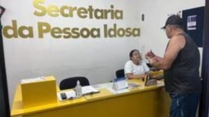 aulas gratuitas de violão em Balneário Camboriú,aula de violão para idosos,atividades gratuitas para idosos,Secretaria da Pessoa Idosa,oficinas para pessoas com 60 anos ou mais,programação para idosos em Balneário Camboriú,oficinas gratuitas para terceira idade,atividades para a pessoa idosa,violão para terceira idade,envelhecimento ativo,saúde e bem-estar dos idosos,oficinas culturais para idosos,atividades de lazer para idosos,cursos gratuitos para idosos,oficinas de música para idosos,serviços públicos para idosos,programação semanal da SPI,atividades para idosos em Santa Catarina,inclusão social da pessoa idosa