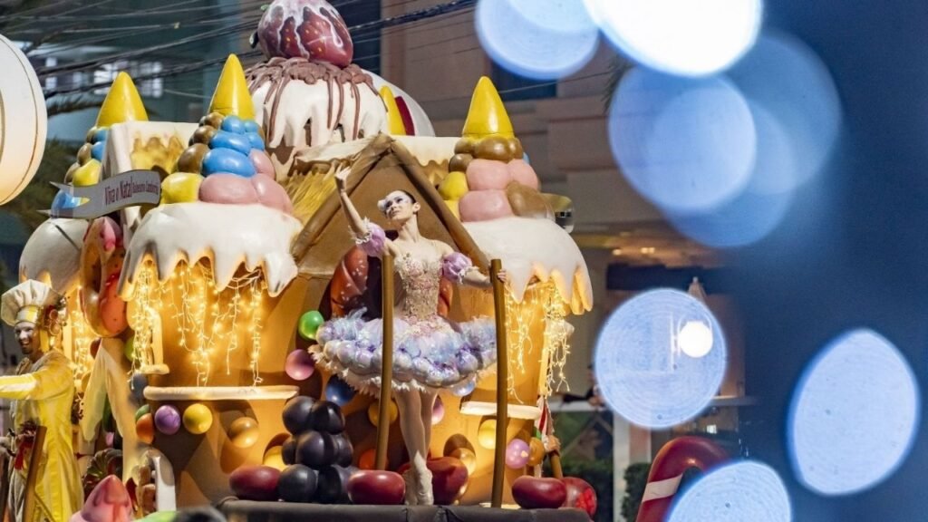 Viva o Natal BC 2026,patrocínio Viva o Natal BC,edital de patrocinadores Balneário Camboriú,empresas patrocinadoras de eventos,cotas de patrocínio Natal 2026,turismo em Balneário Camboriú,evento natalino em Santa Catarina,Prefeitura de Balneário Camboriú,Secretaria de Turismo,Fundo Municipal de Turismo,Fumtur Balneário Camboriú,Cota Apoio Viva o Natal,Cota Patrocínio Viva o Natal,Cota Apresenta Viva o Natal,investimento privado em eventos,decoração natalina Balneário Camboriú,iluminação de Natal 2026,desfiles natalinos na Avenida Atlântica,programação de Natal 2026,edital de patrocínio para empresas,captação de recursos privados