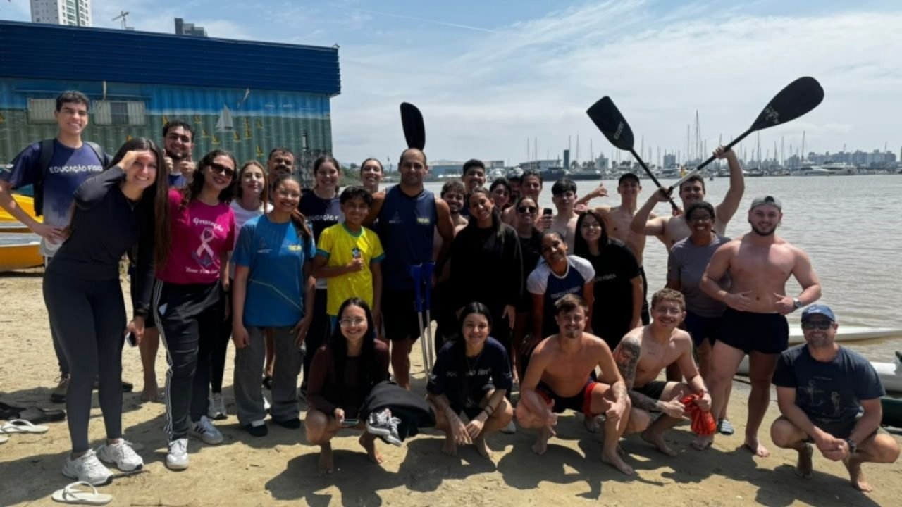 paradesporto em Itajaí,FMEL e Univali,modalidades paradesportivas,Educação Física inclusiva,esportes adaptados em Itajaí,formação de profissionais de Educação Física,esporte para pessoas com deficiência,paracanoagem em Itajaí,natação adaptada,atletismo adaptado,taekwondo adaptado,judô adaptado,bocha rafa volo,Fundação Municipal de Esportes e Lazer de Itajaí,Universidade do Vale do Itajaí,Parajasc 2026,Itajaí terceiro lugar geral no Parajasc,inclusão e diversidade no esporte,práticas esportivas inclusivas