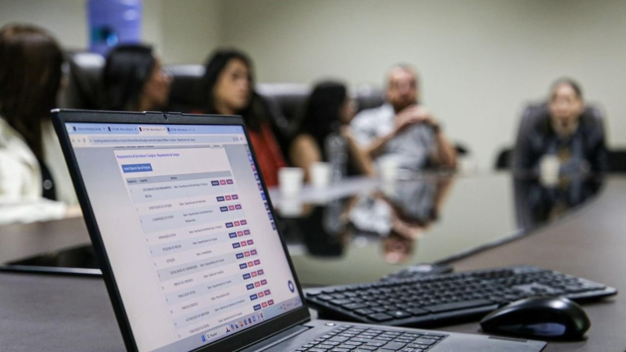 revogação de utilidade pública em Balneário Camboriú,entidades de utilidade pública,Câmara de Balneário Camboriú,Projeto de Lei 219/2026,título de utilidade pública municipal,instituições de Balneário Camboriú,entidades podem tirar dúvidas na Câmara,Comissão de Acompanhamento das Entidades,legislação municipal,Lei Municipal 4.798/2023,manutenção do título de utilidade pública,documentação obrigatória das entidades,revogação de títulos municipais,terceiro setor em Balneário Camboriú,política municipal