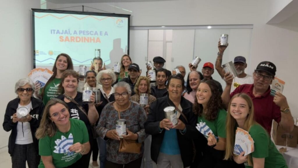 educação alimentar Itajaí,Semana do Pescado Itajaí,alimentação saudável Itajaí,segurança alimentar Itajaí,assistência social Itajaí,CRAS Imaruí,CRAS Promorar,educação nutricional Itajaí,pescado na alimentação,pesca em Itajaí,história da sardinha,alimentação e cultura,segurança alimentar e nutricional,Banco de Alimentos de Itajaí,doação de sardinhas Itajaí,Semana do Pescado 2026,ações de assistência social