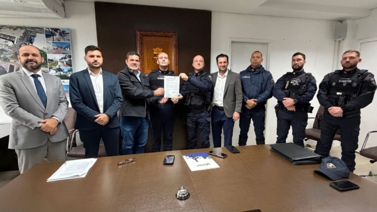 Guarda Municipal de Itajaí,Corregedoria da Guarda Municipal de Itajaí,posse nova Corregedoria Itajaí,segurança pública Itajaí,GM Dauer,Alex Fernando Dauer,Guarda Municipal Itajaí GMI,corregedoria municipal,fiscalização interna Guarda Municipal,correição Guarda Municipal,mandato Corregedoria Itajaí,agentes da Guarda Municipal,procedimentos disciplinares,Secretaria de Segurança Pública Itajaí,segurança pública Santa Catarina,gestão da Guarda Municipal,posse Guarda Municipal Itajaí